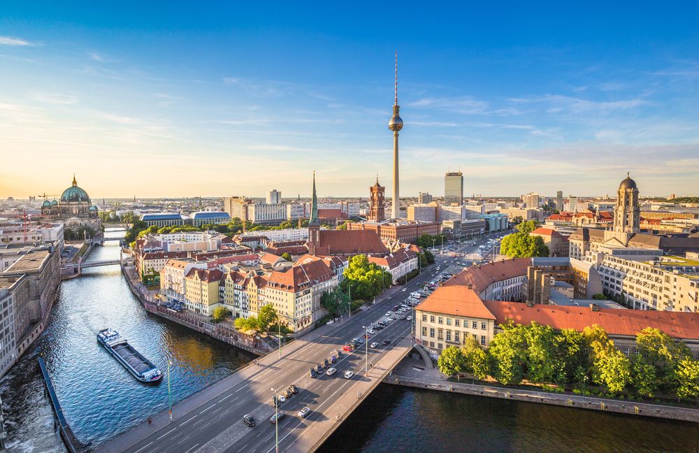 Berlin_Coverphoto_2f39afaa3e (1)