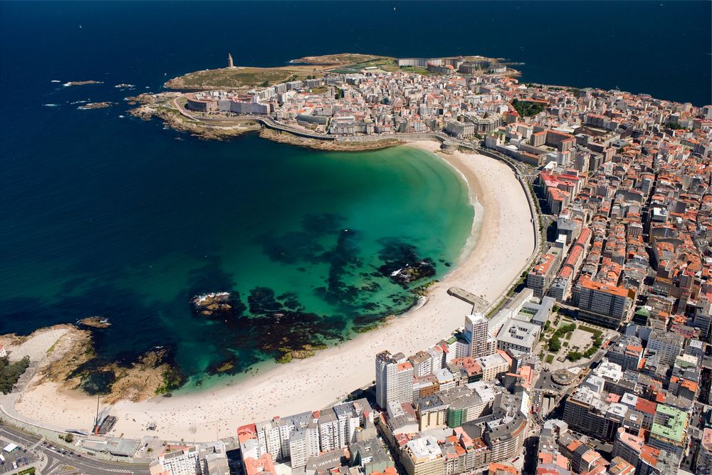 City_overview_A_Coruna_362232958e
