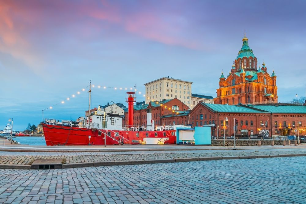 Cover_Helsinki_f5b9f949e9 (1)