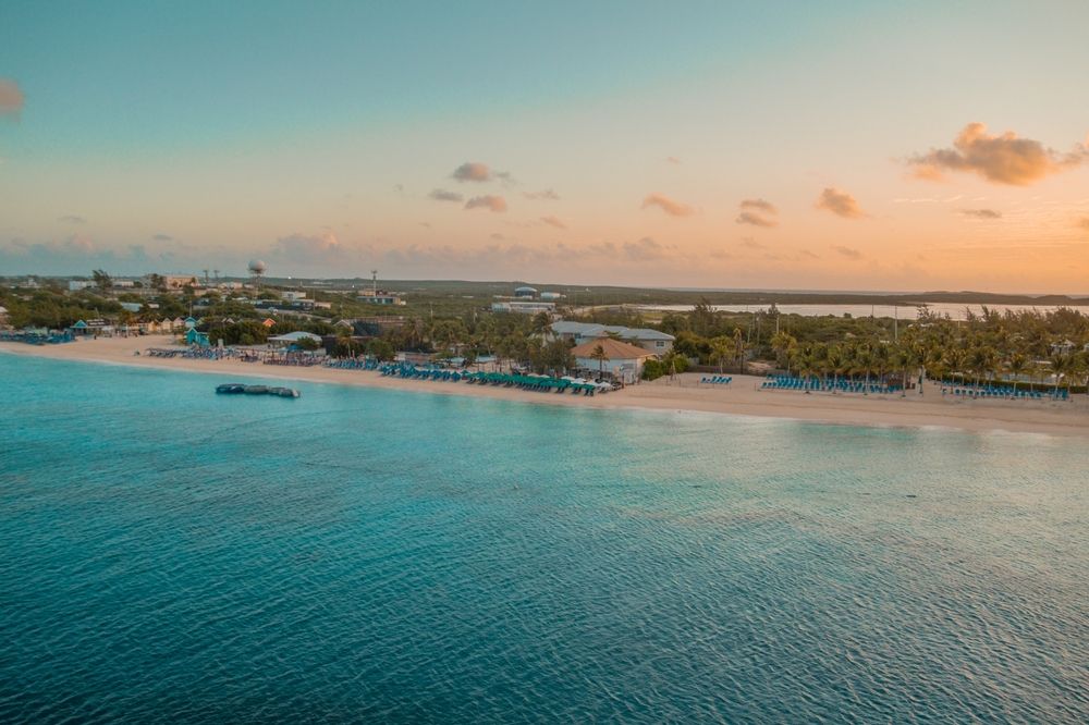 Grand_Turk_Cover_be5578251d