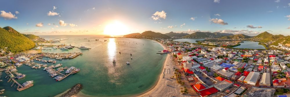 City_Overview_Phillipsburg_St_Martin_d49d22433a