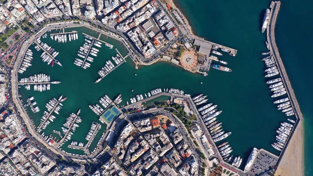 City_Overview_Piraeus_13773a5828