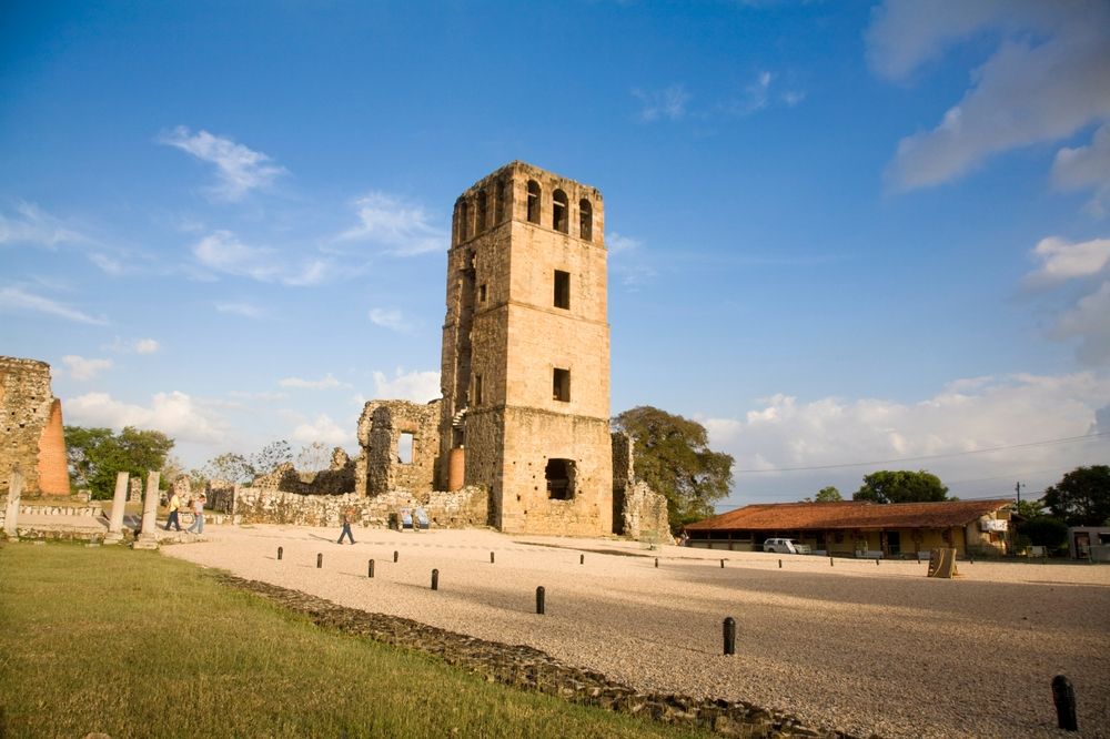 Historical_Background_Panama_City_621085a144