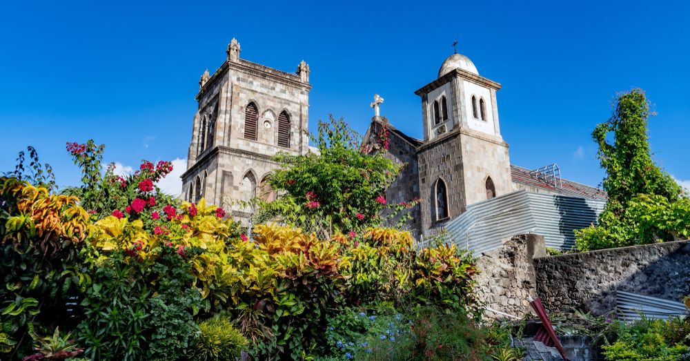 roseau_dominica_city_attraction_af4656ec1b